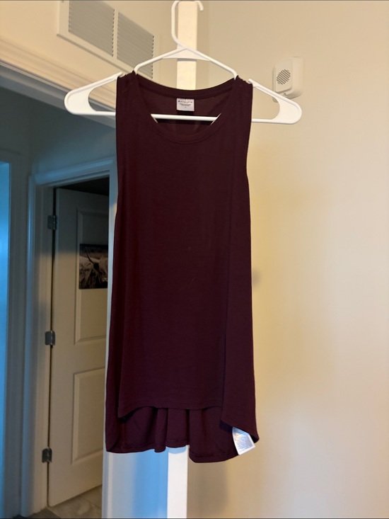 Athleta Tops - Athleta Plum Scoop-Neck High-Low Tank